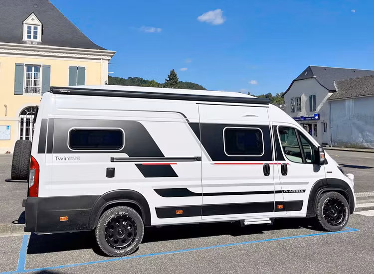 Fälgpaket Delta Klassik B ink breddare 8,5x18 5/118 / 5/130 ET45 Ducato / Jumper / Boxer / Movano