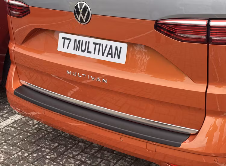 Stötfångarskydd svart VW T7 Multivan 2021+