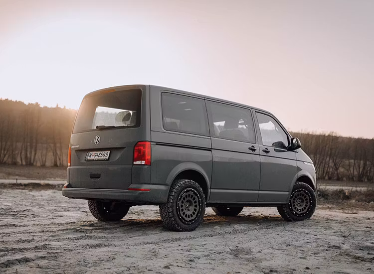 Twin Monotube Projekt Earth Sidenmatt AT 8X18 ET45 VW T5 / T6 / T6.1