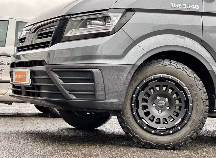 Twin Monotube Projekt AT HD 8.5X18 ET45 VW Crafter 2 / MAN TGE