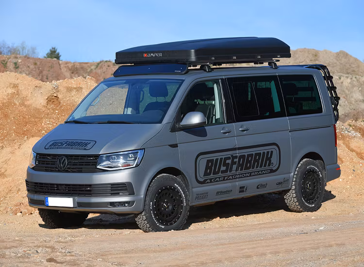 Twin Monotube Projekt Satinblack AT 8X17 ET40 VW T5 / T6 / Amarok