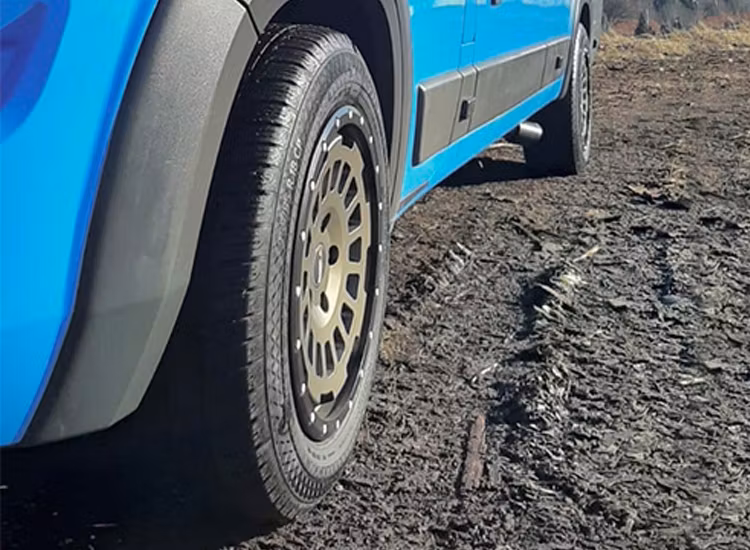 Twin Monotube Projekt Terra AT HD 8.5X18 ET45 VW Crafter 2 / MAN TGE