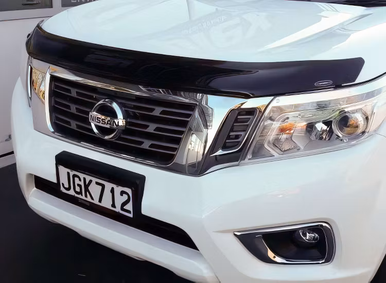 Huvskydd Airplex Nissan Navara NP300 2016+