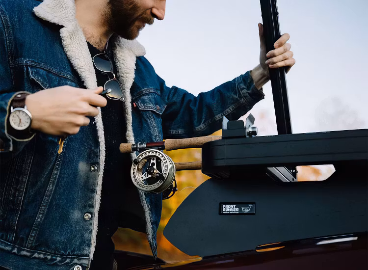 Lasthållare Front Runner för Skidor/Snowboard/Fiskespön