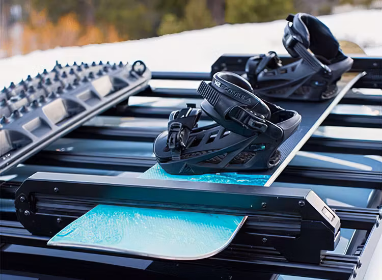 Lasthållare Front Runner för Skidor/Snowboard/Fiskespön