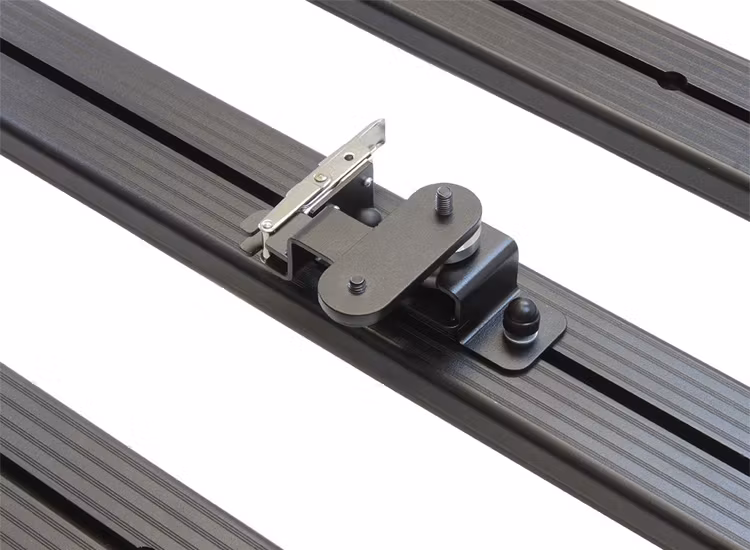 Front Runner snabbfästen för taktält