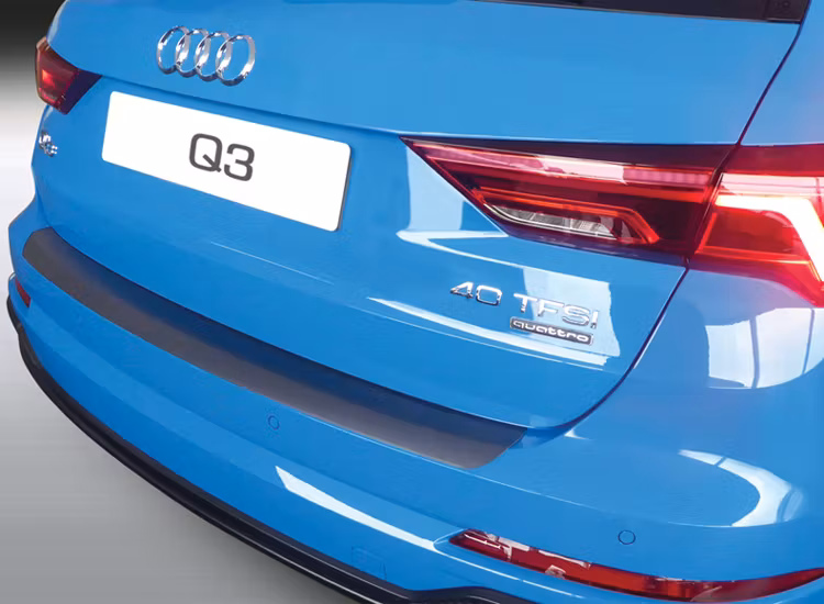 Stötfångarskydd svart Audi Q3 / RSQ3 2018+
