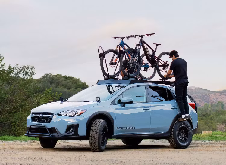 Front Runner takplattform lightbar ready Slimsport Subaru XV Crosstek 2018+