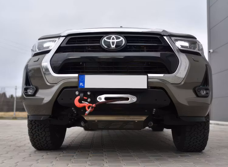 Stötfångare fram Offroad F4X4 Toyota Hilux 2021+