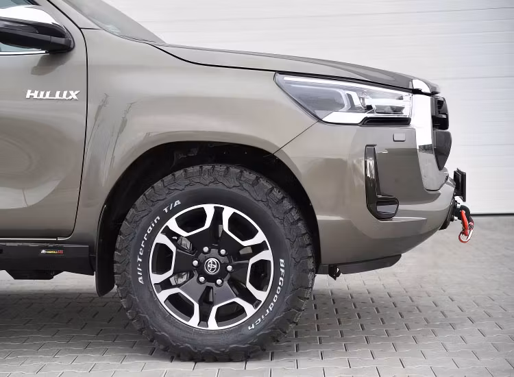 Stötfångare fram Offroad F4X4 Toyota Hilux 2021+