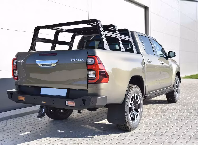 Stötfångare Offroad bak kort till Toyota Hilux 2021+