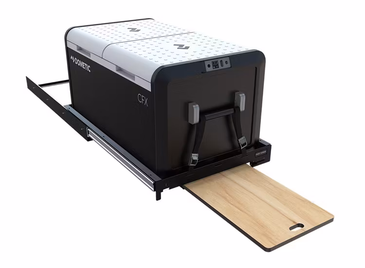 Front Runner lastsläde med skärbräda för Dometic kylbox 95L