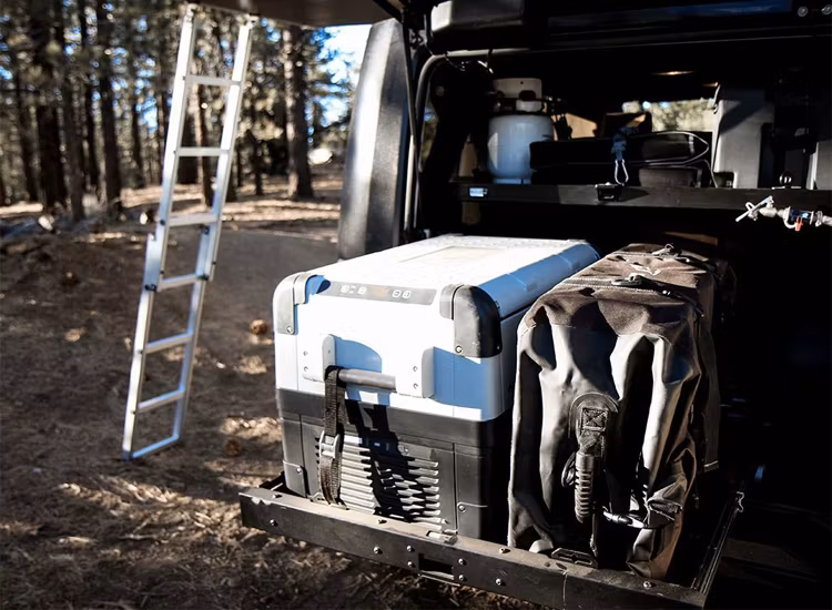 Front Runner lastsläde Jeep Wrangler JKU