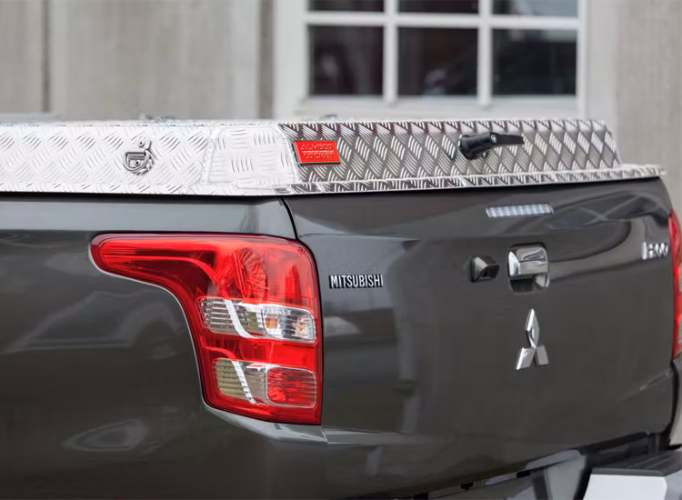 Flaklock Almeco Mitsubishi L200 Club Cab 2015+