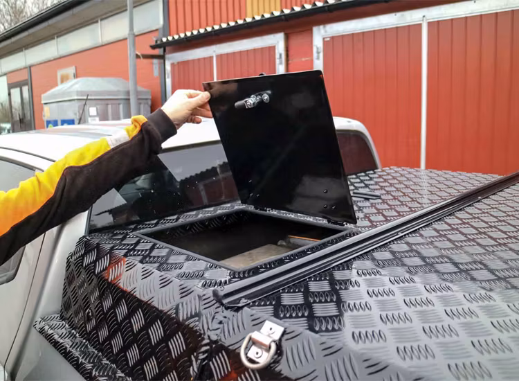 Flaklock Almeco XL pickups