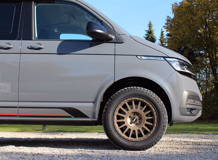 Twin Monotube Projekt Sand AT2 8X18 ET45 VW T5 / T6 / T6.1 / Crafter