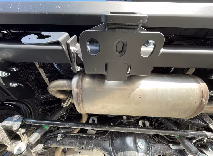 Dragkroksfäste F4X4 Suzuki Jimny 2018+