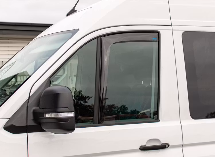Vindavvisare fram basic Renault Trafic 2015+