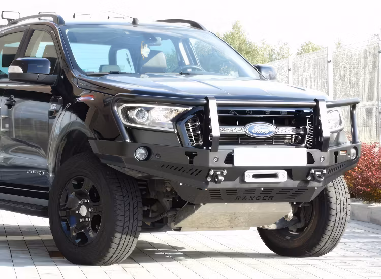 Stötfångare med vinschplatta och frontbåge Ford Ranger 2015-2019