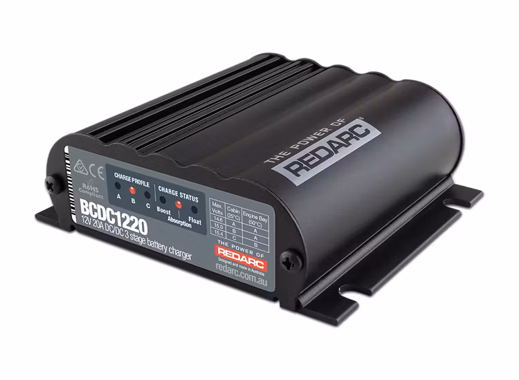 REDARC BCDC1220 DC-DC Batteriladdare 20A med Flerstegsladdning & Startbatteri Isolator