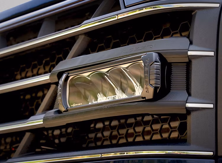 Extraljuskit Lazer Triple-R 750 Elite (G2) Ineos Grenadier 2023+