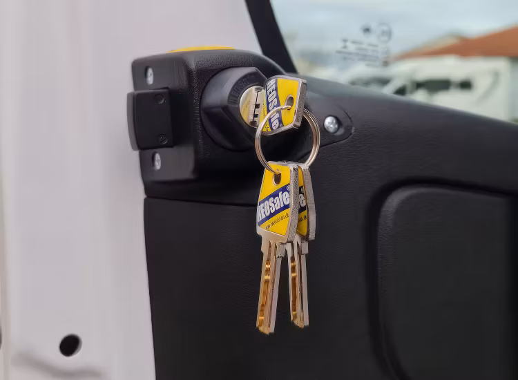 Heosafe säkerhetslås framdörrar Fiat Ducato / Jumper / Boxer 2021+