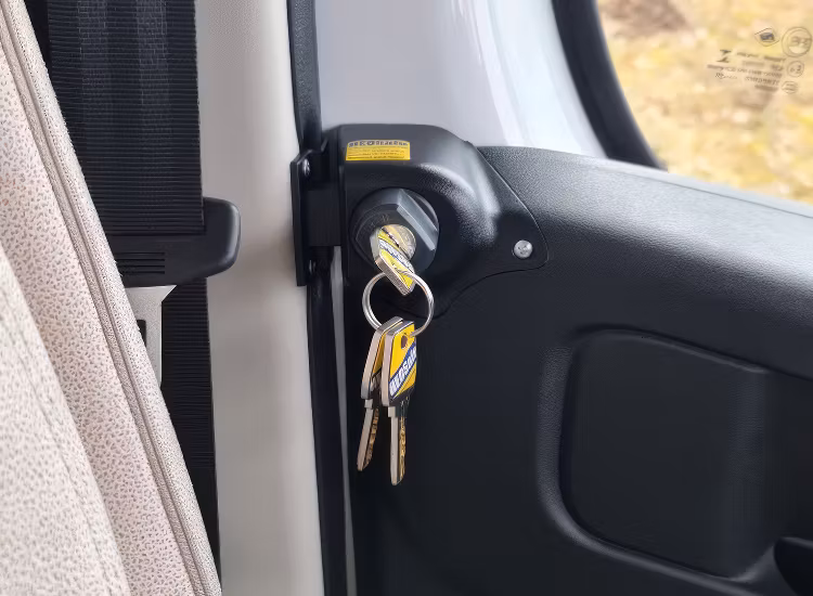 Heosafe säkerhetslås framdörrar Fiat Ducato / Jumper / Boxer 2021+