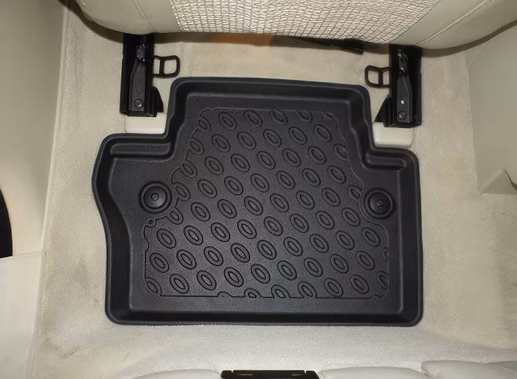 Kupémattor med hög kant Volvo V70 / XC70 2007-2016