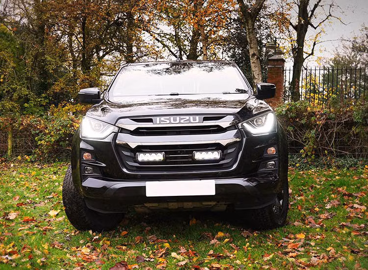 Extraljuskit Lazer Triple-R 750 Elite (G2) Isuzu D-Max 2023+