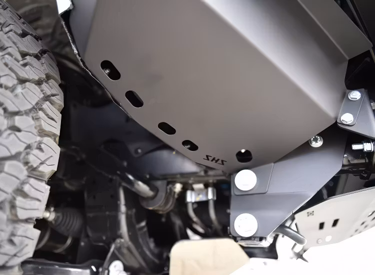 Stötfångare Offroad F4X4 Toyota Hilux 2021+