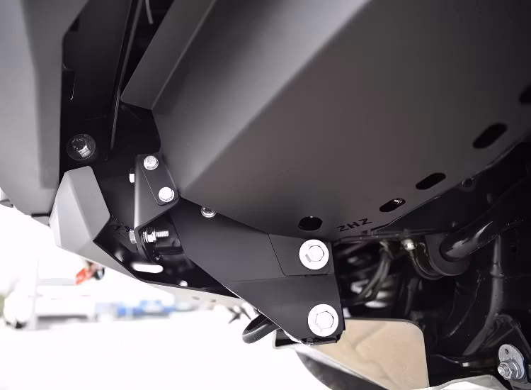 Stötfångare Offroad F4X4 Toyota Hilux 2021+