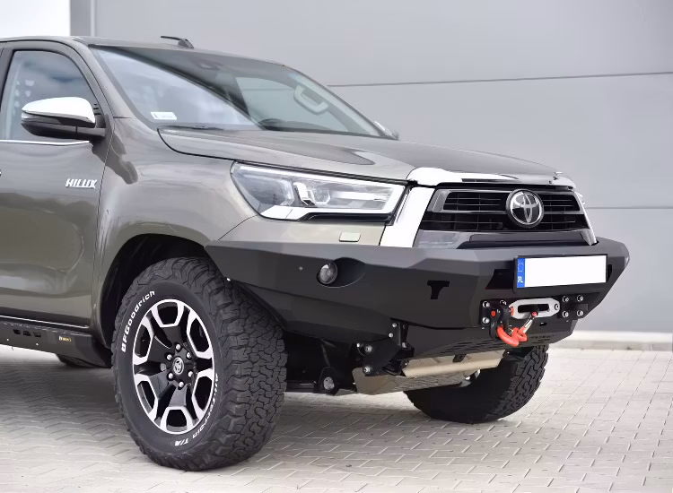 Stötfångare Offroad F4X4 Toyota Hilux 2021+