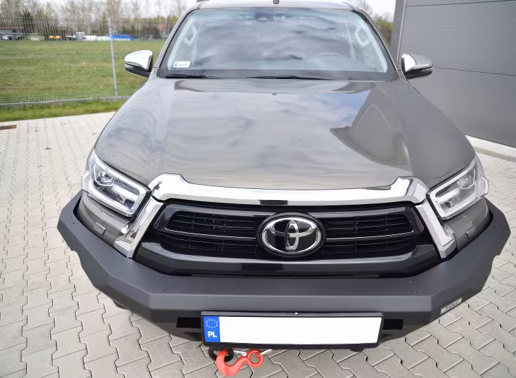 Stötfångare Offroad F4X4 Toyota Hilux 2021+