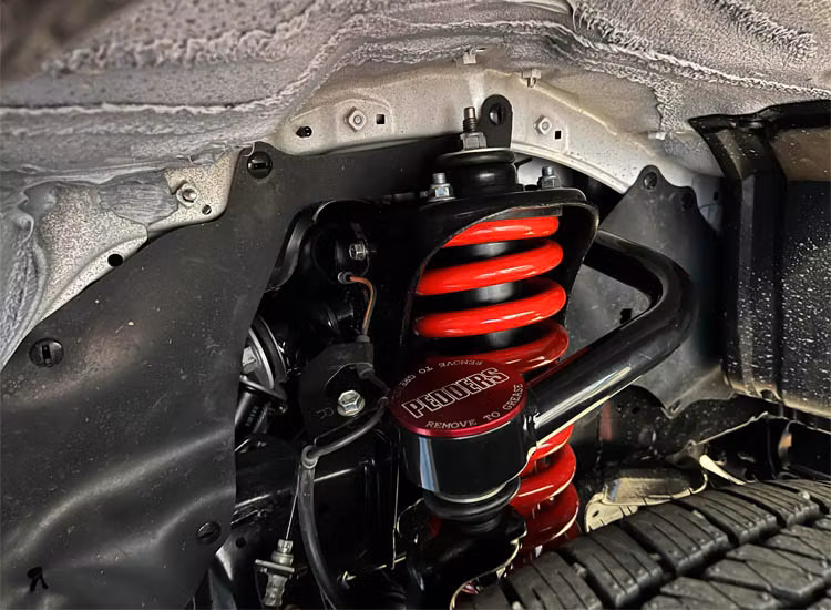 Pedders höjningssats EHD 300kg+ 40mm Toyota Hilux 2015+