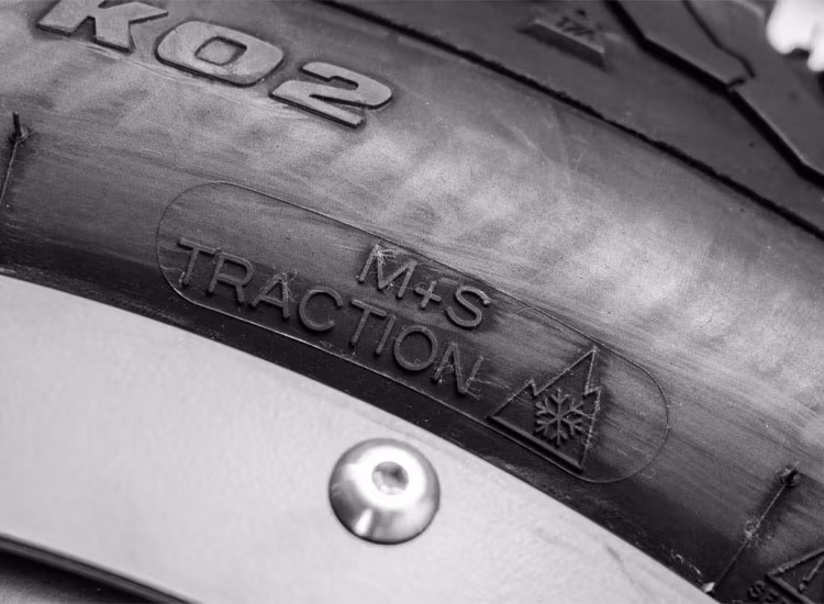 Fälgpaket Delta 4X4 Klassik B 9,5x20" 6/139,7 ET25 275/55R20 Amarok / Ranger 2023+