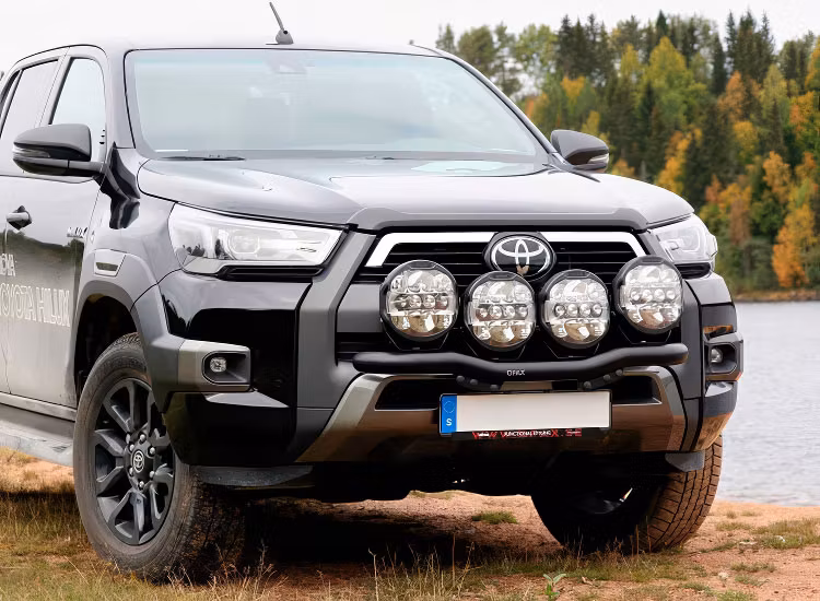 Q-light extraljusbåge Toyota Hilux 2021+