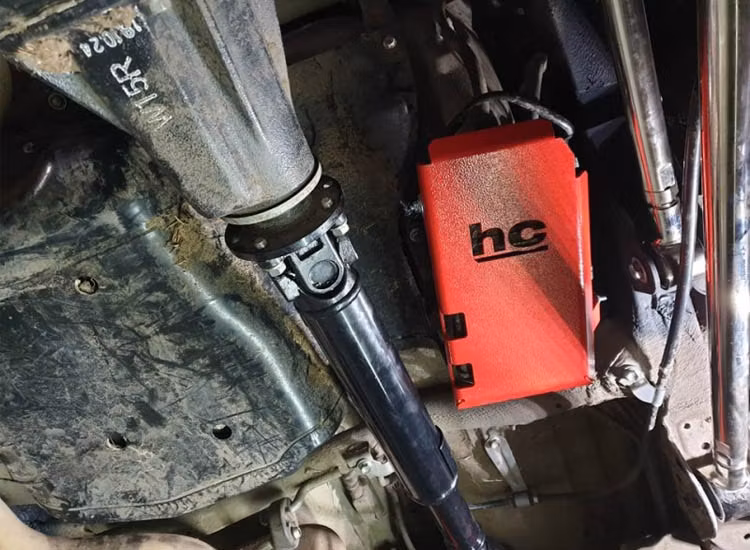 Underkörningsskydd till bränslefilter Suzuki Jimny 2018+