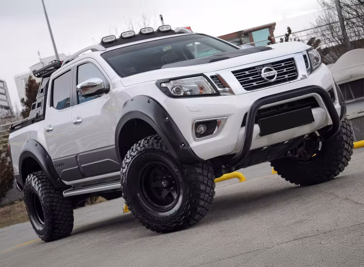 Skärmbreddare 45mm Nissan Navara 2016-2021