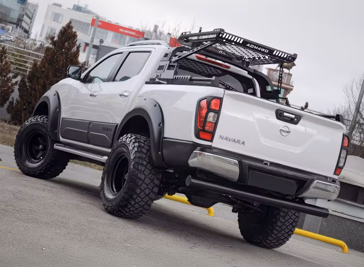 Skärmbreddare 45mm Nissan Navara 2016-2021