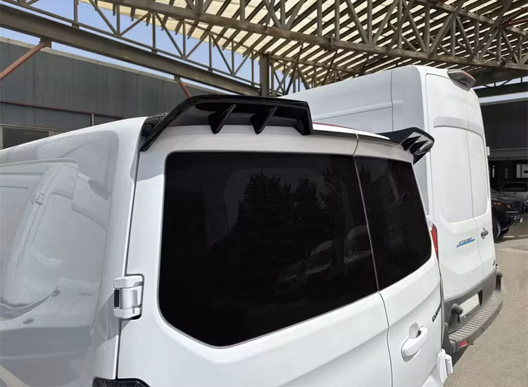 Takvinge V.2 Ford Transit Custom 2024+ Ford Transit Custom 2024+ bakdörrar