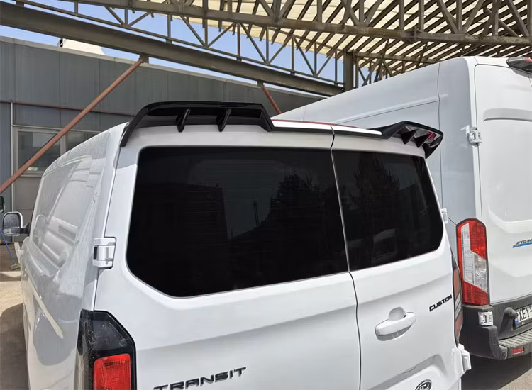 Takvinge V.2 Ford Transit Custom 2024+ Ford Transit Custom 2024+ bakdörrar