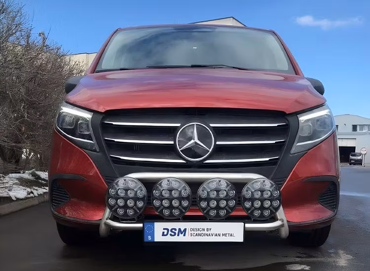 Låg frontbåge för 4st extraljus Mercedes Vito/V-Klass 2024+