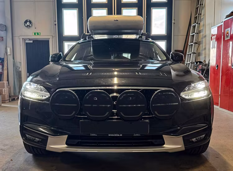 OZZ XR2 P9 tums LED extraljus