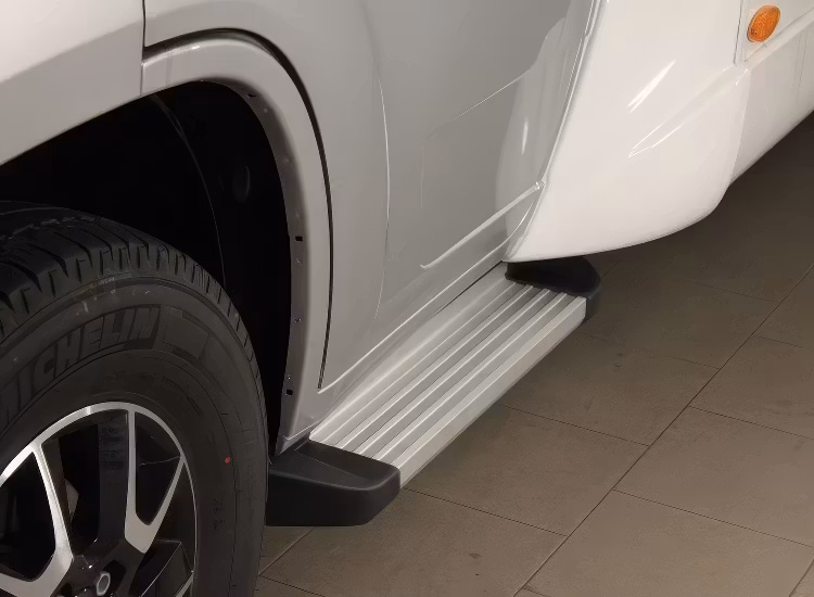 Fotsteg framdörrar Jumper / Ducato / Boxer 2006+