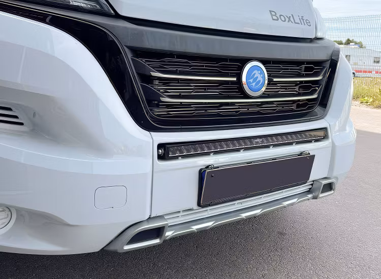 Modellanpassat extraljuspaket Razor Premium Fiat Ducato 2007+