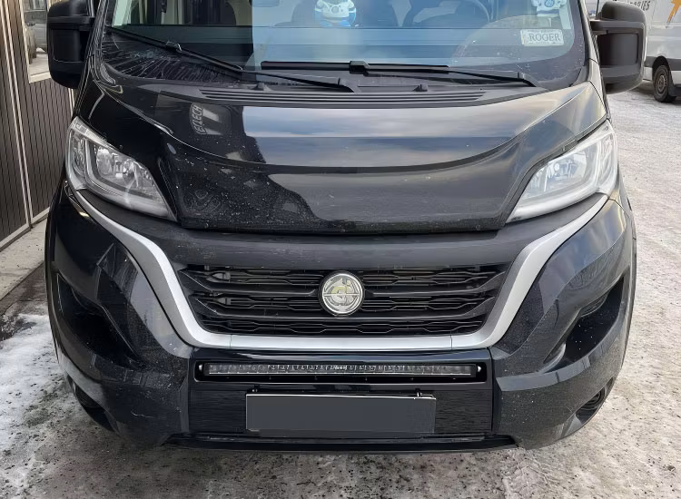 Modellanpassat extraljuspaket Razor Premium Fiat Ducato 2007+