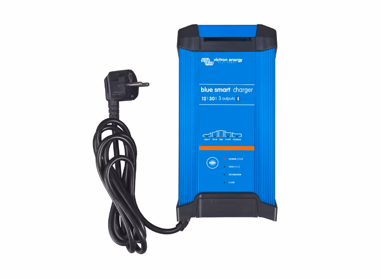 Victron Blue Smart IP22 batteriladdare 12V/30A 3 utgångar BT Lithium och blybatteri