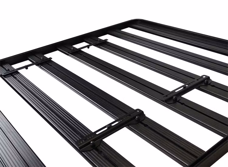 Universal Monteringsfäste för Solpaneler Front Runner