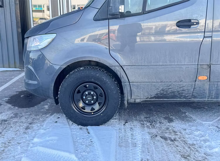 Fälgpaket Goss Triangle 17tum Mercedes Sprinter 2018+