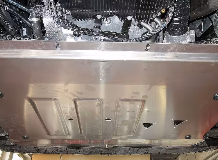 Hasplåt motor & växellåda alu 4mm Mercedes Vito / V-Klass 4X4 2014+